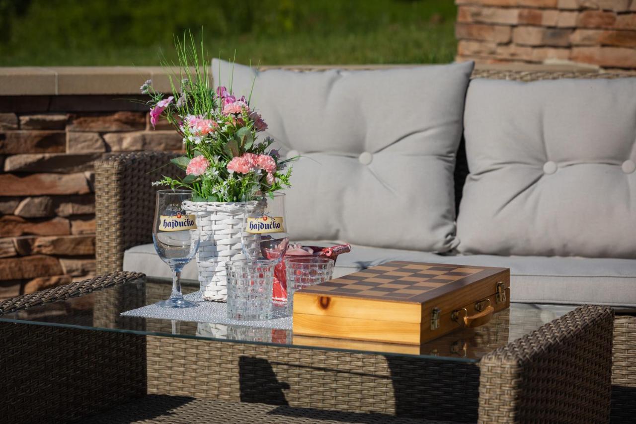 Apartments Lucija Слунь Екстер'єр фото