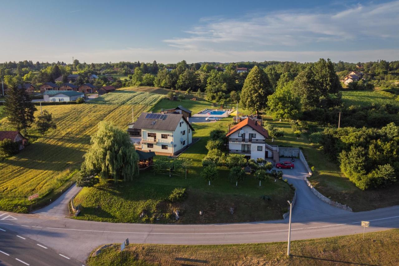 Apartments Lucija Слунь Екстер'єр фото